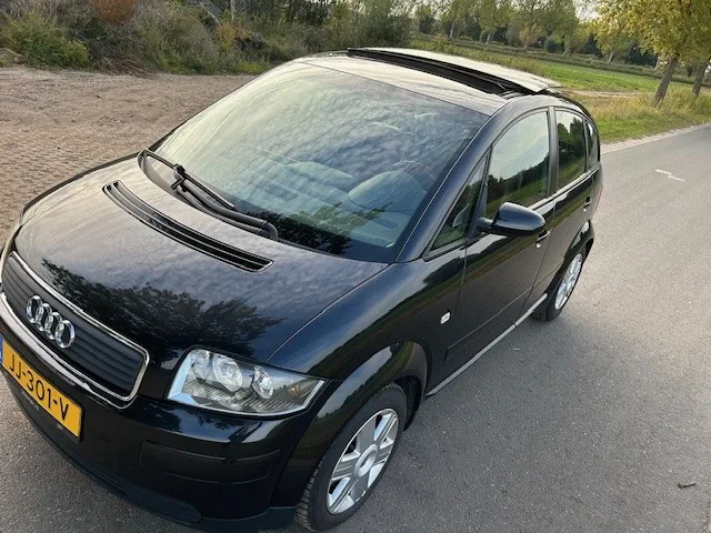 Audi A2 (2004) — foto 1