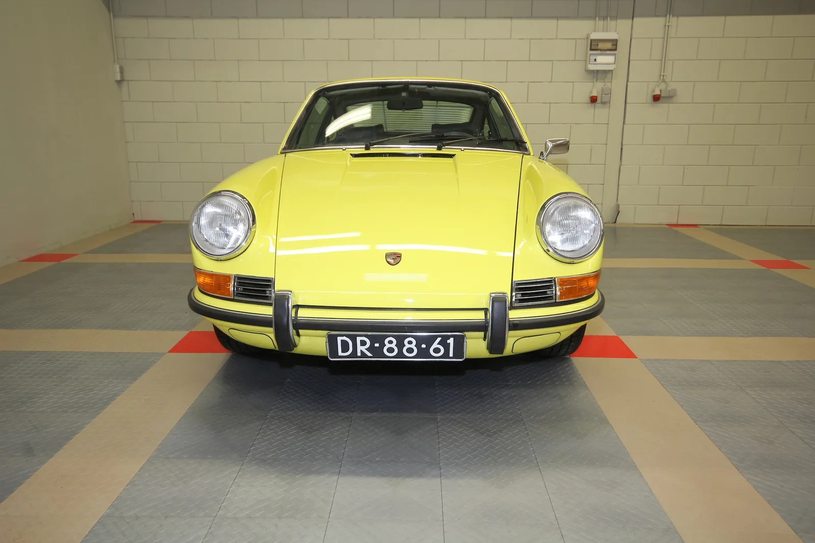 Porsche 911 (1972) — foto 1