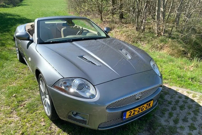 Jaguar XKR (2008)