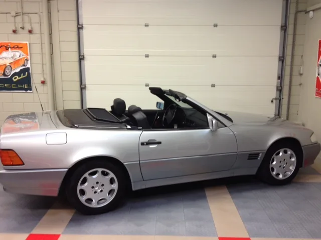 Mercedes-Benz SL-Klasse (1991) — foto 1