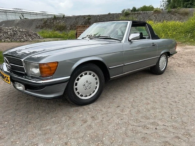 Mercedes-Benz SL-Klasse (1987) — foto 1