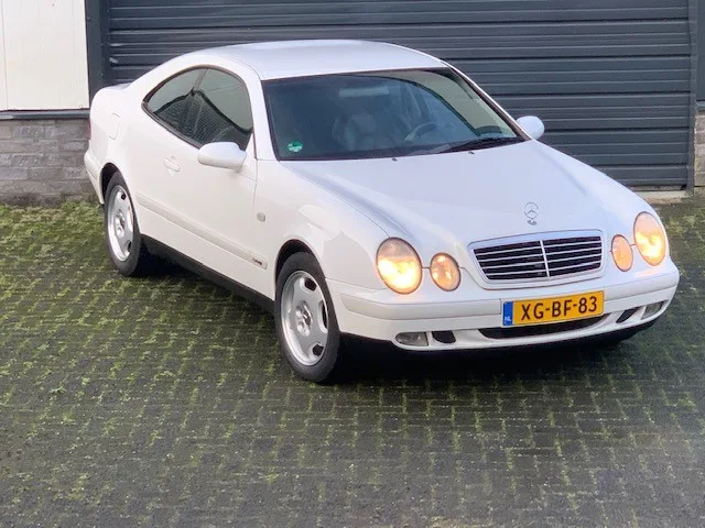 Mercedes-Benz CLK-Klasse (1997) — foto 1