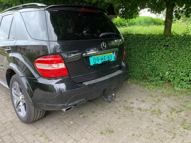 Mercedes-Benz ML-Klasse (2008) — foto 1