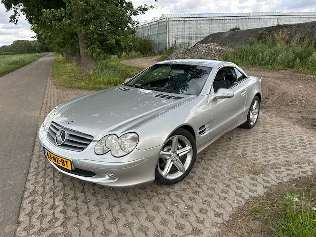 Mercedes-Benz SL-Klasse (2001) — foto 1
