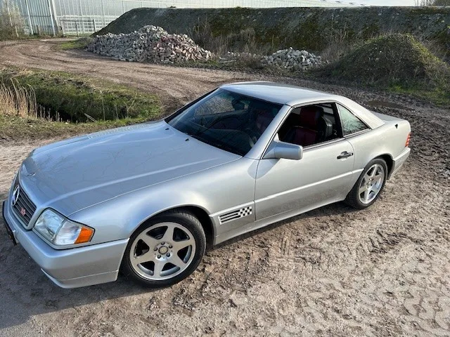 Mercedes-Benz SL-Klasse (1995) — foto 1