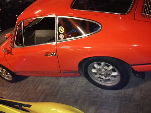 Porsche 911 (1968) — foto 1