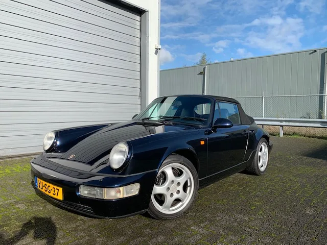 Porsche 911 (1992) — foto 1