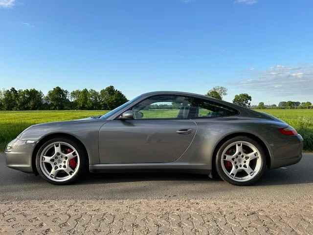 Porsche 911 (2006) — foto 1