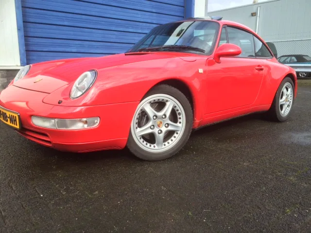Porsche 911 (1996) — foto 1
