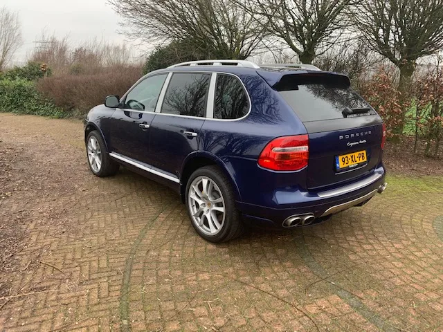 Porsche Cayenne (2007) — foto 1