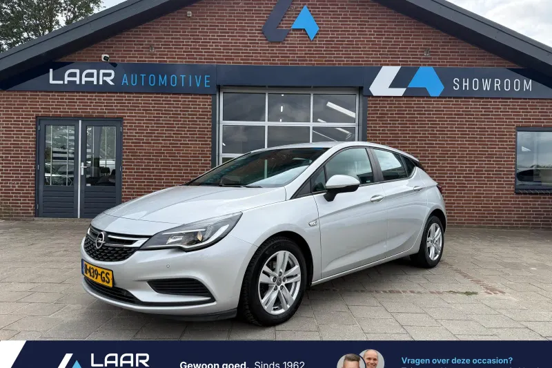 Opel Astra (2017)