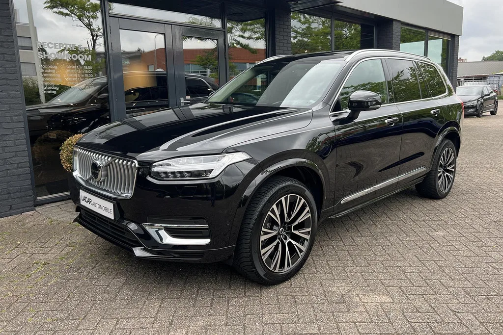 Volvo XC90 (2023) — foto 1