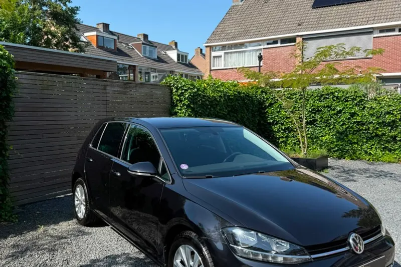 Volkswagen Golf (2017)