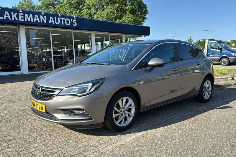 Opel Astra (2017)
