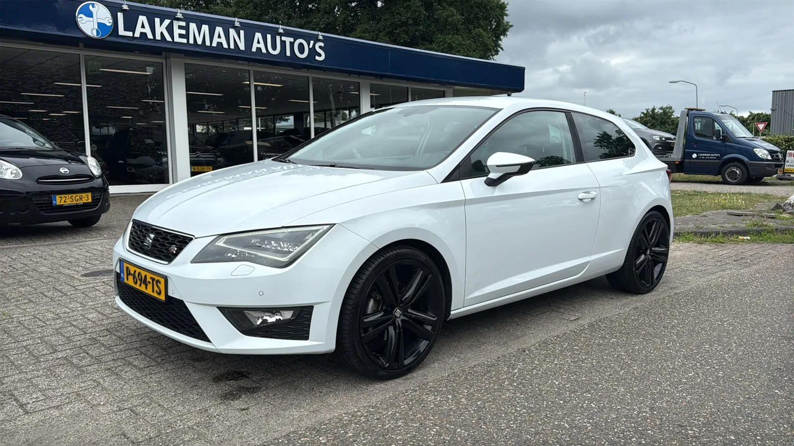 SEAT Leon (2013) — foto 1