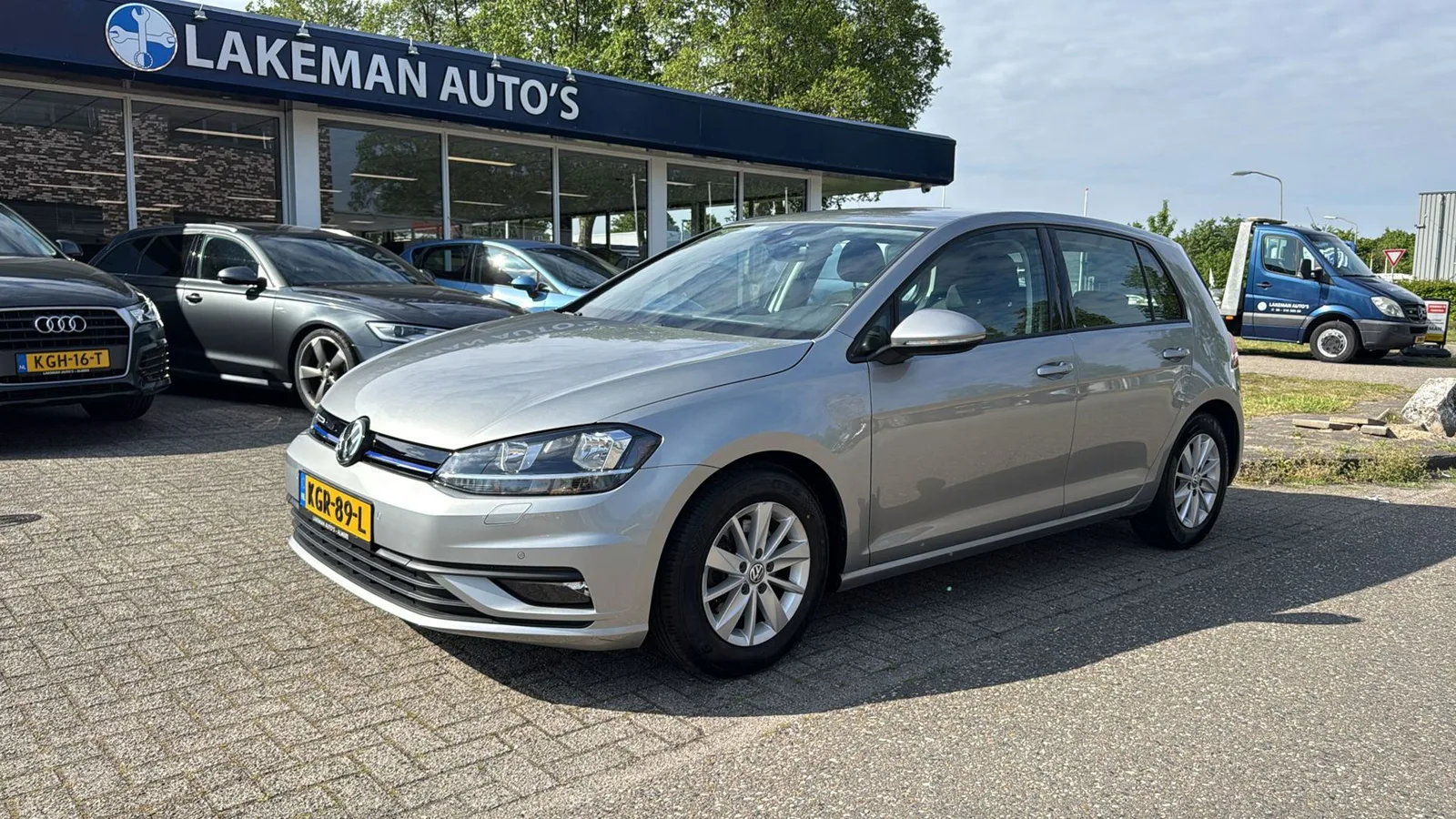 Volkswagen Golf (2018) — foto 1