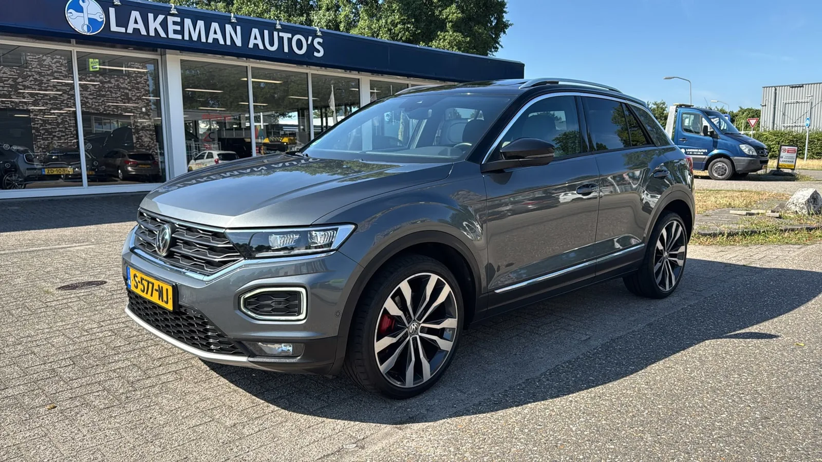 Volkswagen T-Roc (2019) — foto 1