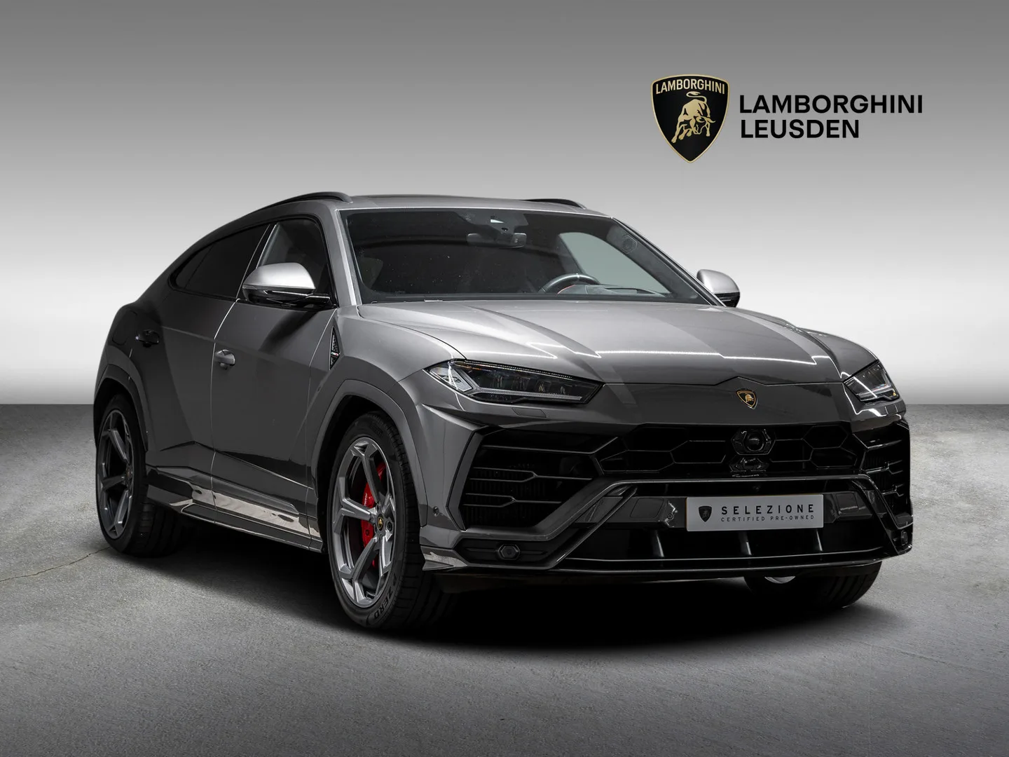 Lamborghini Urus (2021) — foto 1