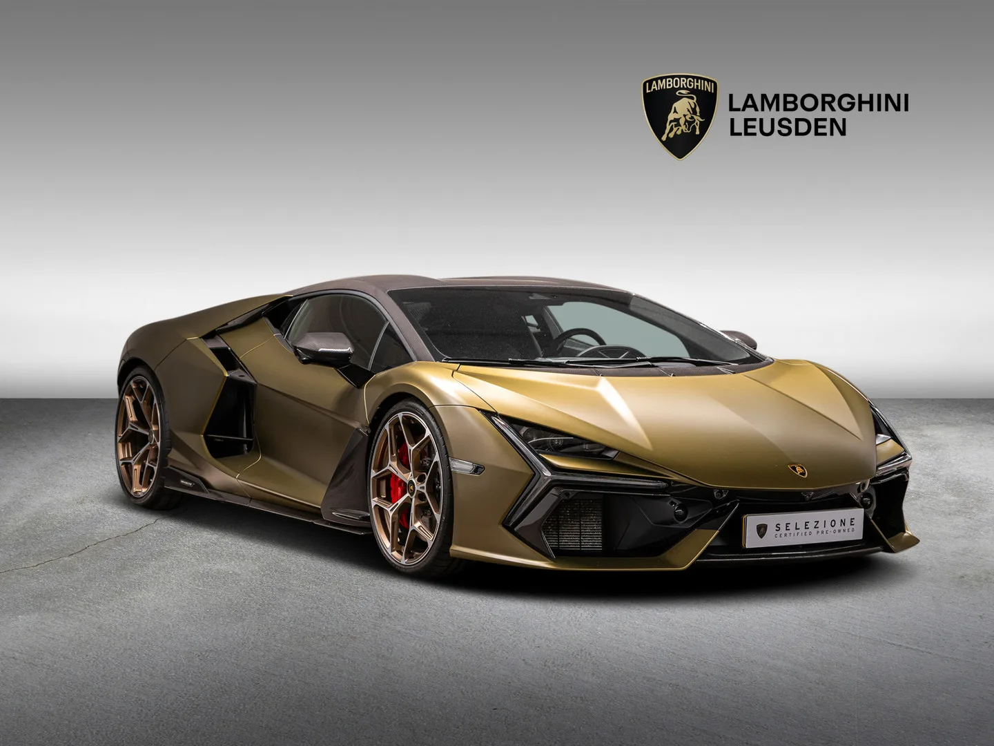 Lamborghini Revuelto (2025) — foto 1