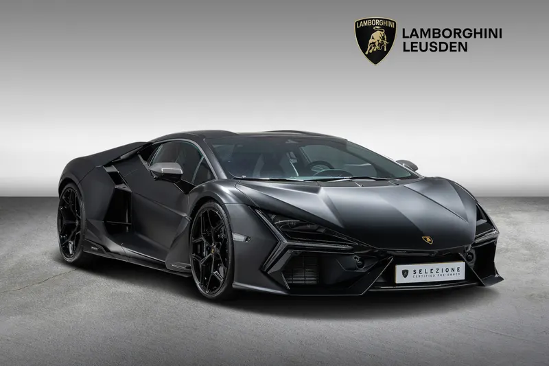 Lamborghini Revuelto (2025)