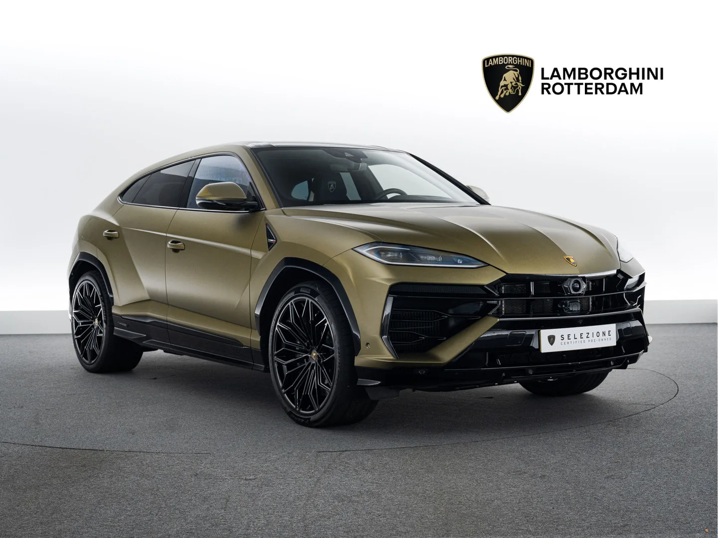Lamborghini Urus (2025) — foto 1
