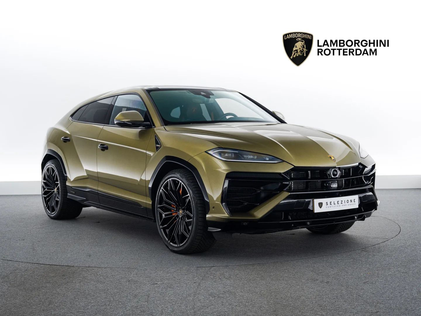 Lamborghini Urus (2025) — foto 1