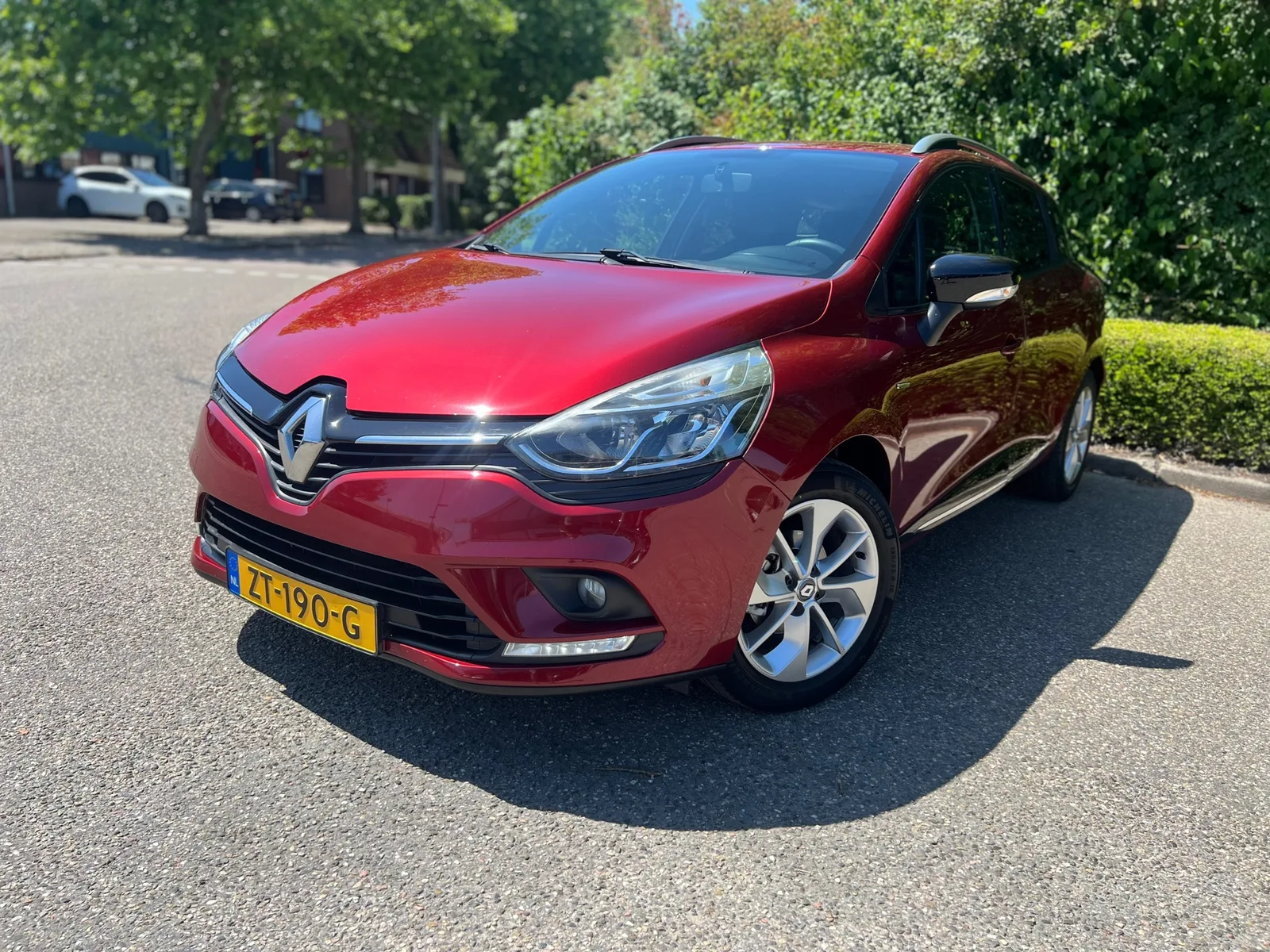 Renault Clio (2017) — foto 1