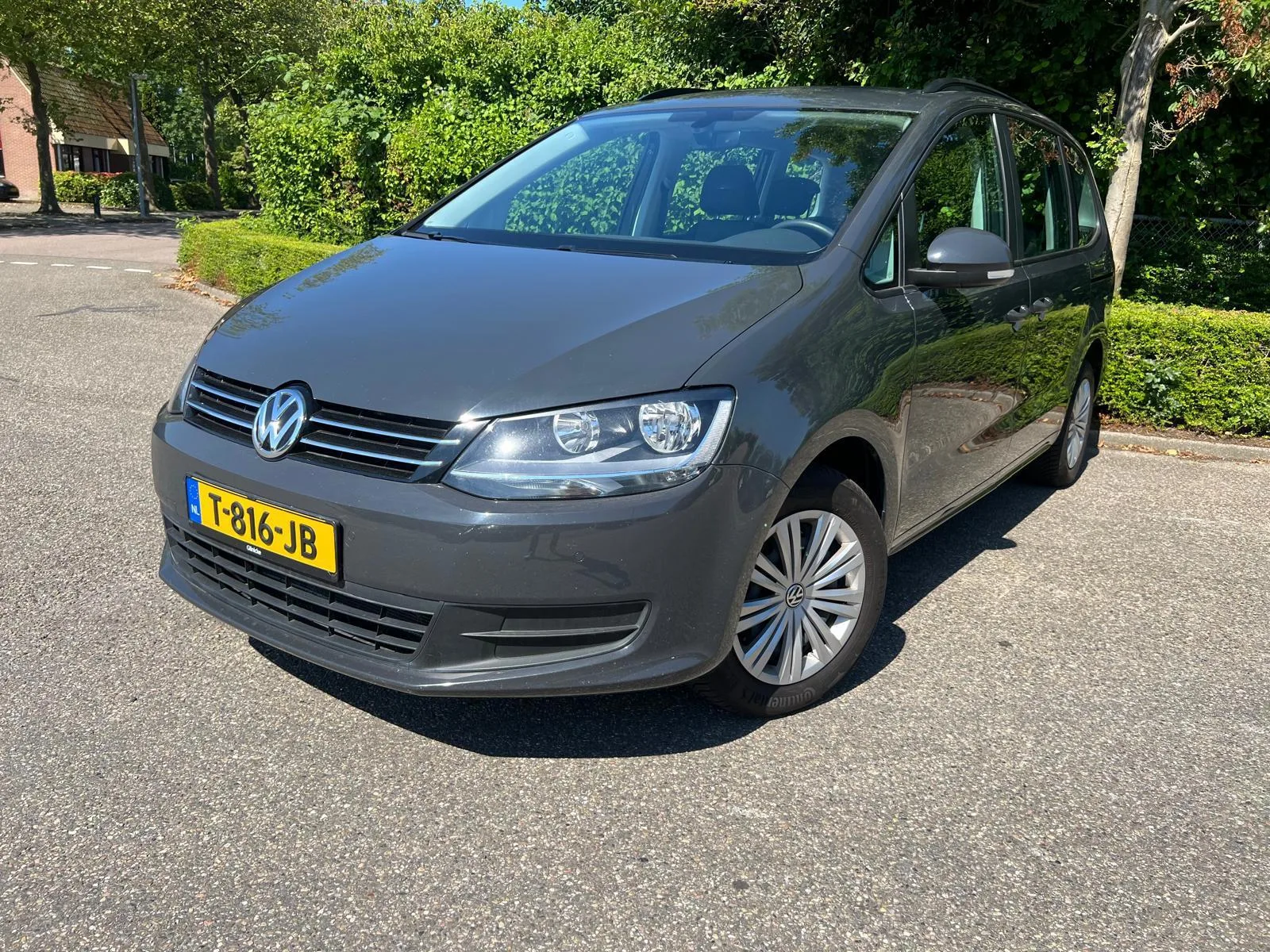 Volkswagen Sharan (2018) — foto 1