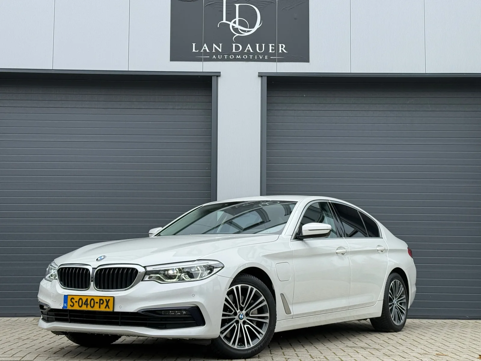 BMW 5-Serie (2020) — foto 1