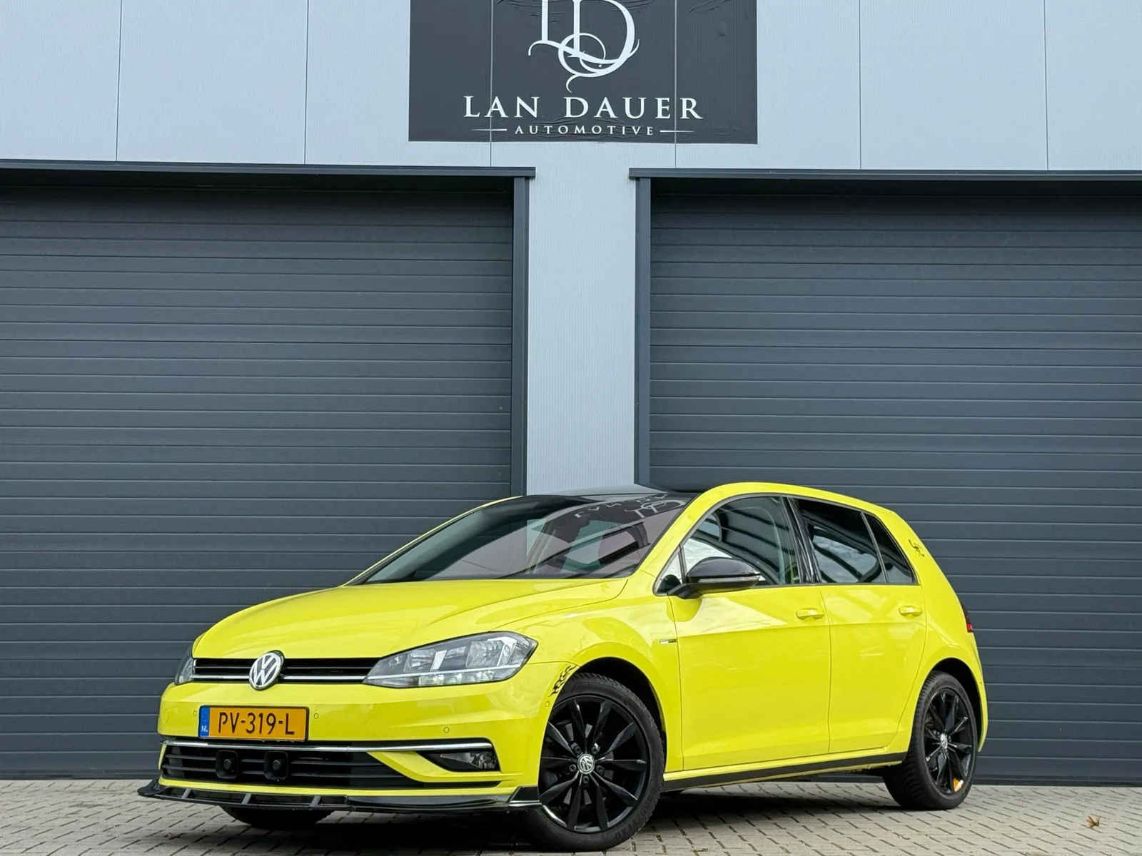 Volkswagen Golf (2017) — foto 1
