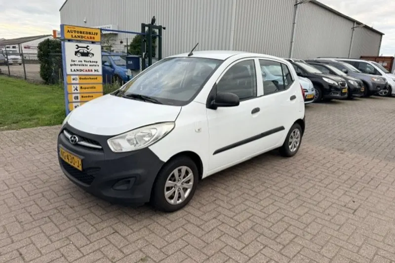 Hyundai i10 (2013)