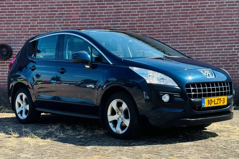 Peugeot 3008 (2010)