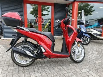 Honda SH 125I (2018) — foto 1