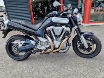 Yamaha MT-01 (2006) — foto 1