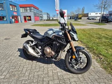 Honda CB500F (2023) — foto 1