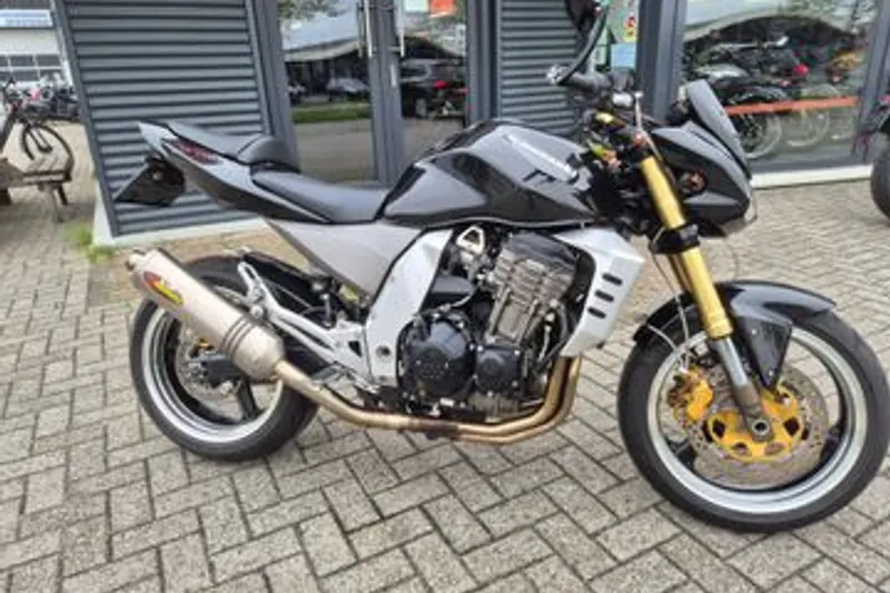 Kawasaki Z1000 (2008)