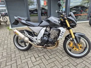 Kawasaki Z1000 (2008) — foto 1