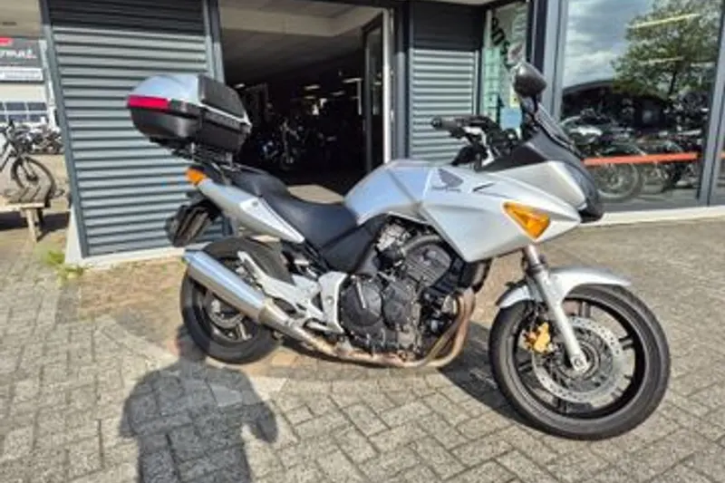 Honda CBF600 (2005)