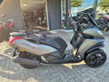 Peugeot Metropolis 400 (2018) — foto 1
