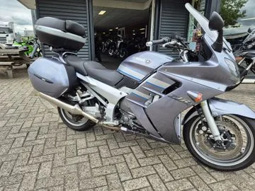Yamaha FJR1300 (2004) — foto 1
