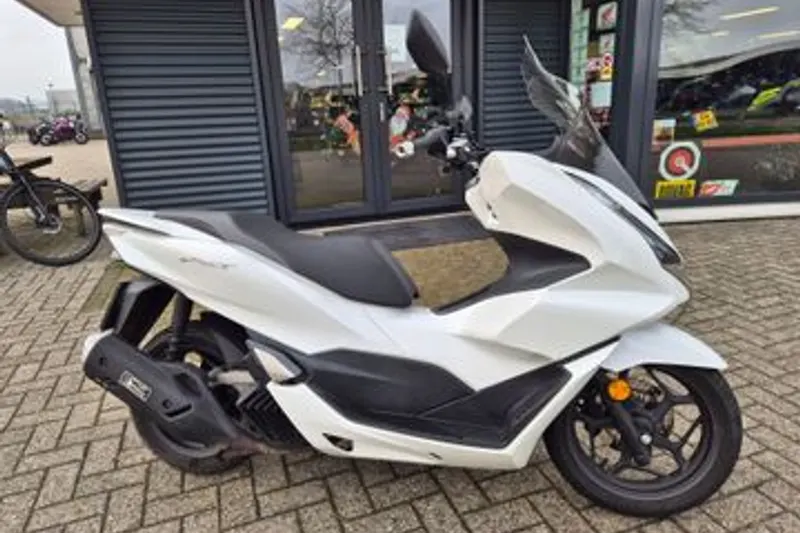 Honda PCX 125 (2021)