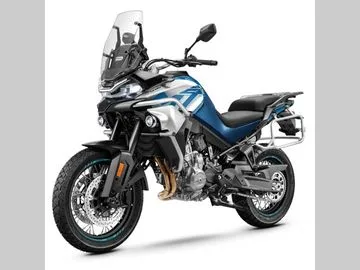 CFMoto 800 MT (2026) — foto 1