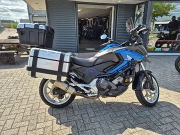 Honda NC750X (2017) — foto 1