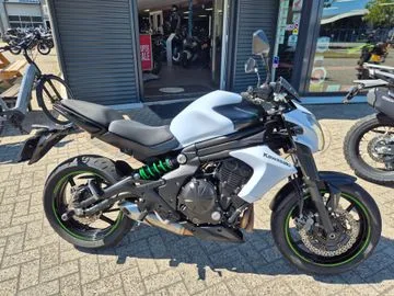 Kawasaki ER-6n (2015) — foto 1