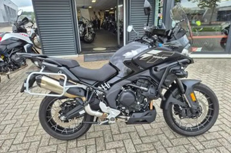 CFMoto 700 MT Adventure (2025)