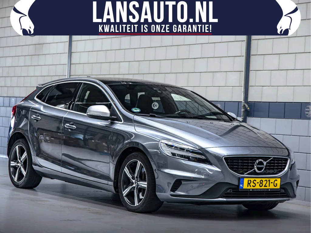 Volvo V40 (2018) — foto 1