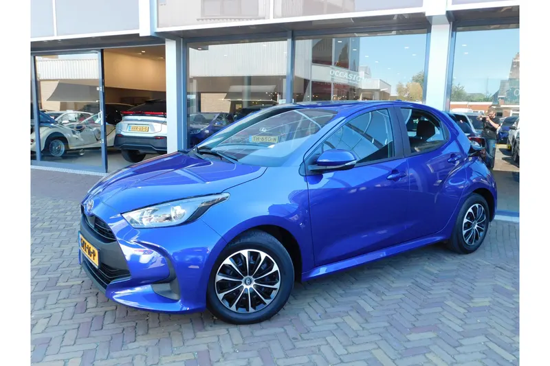 Toyota Yaris (2024)