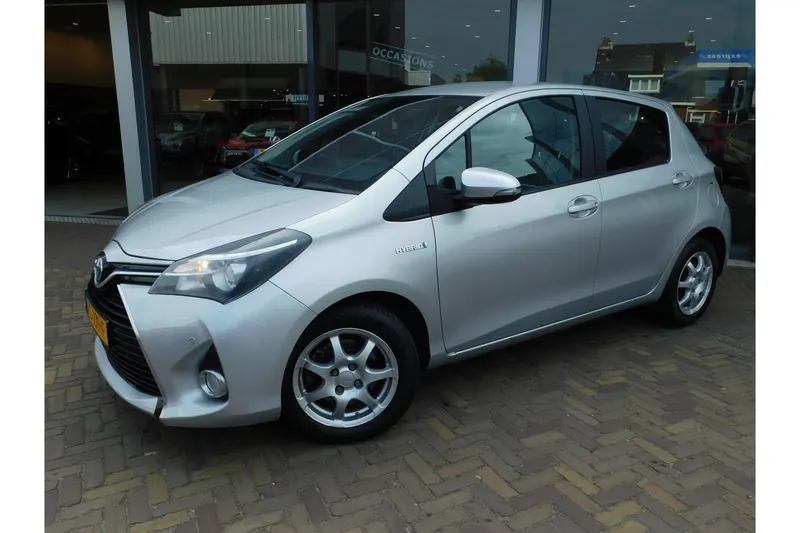 Toyota Yaris (2015)