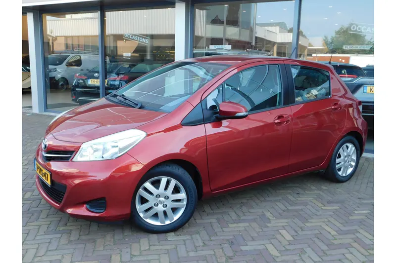 Toyota Yaris (2014)