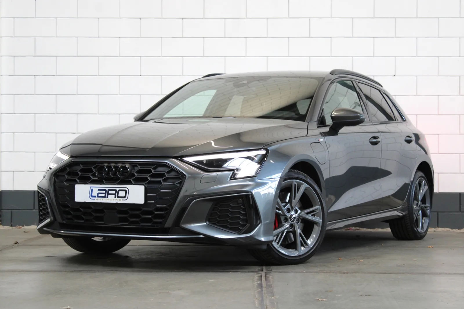 Audi A3 (2023) — foto 1
